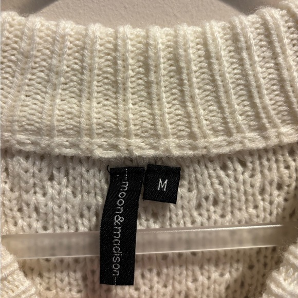 Moon & Madison size M sweater - Picture 5 of 7